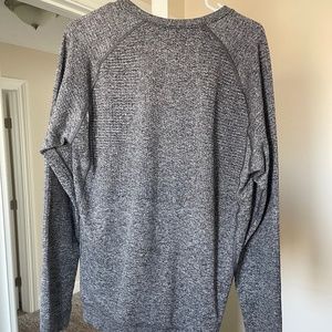 Lulu Lemon Mens Sweatshirt
